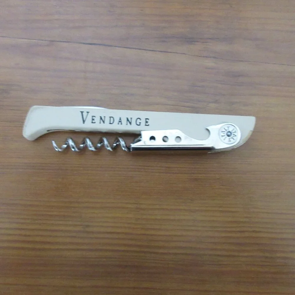Vendance Hugger Franmara Wine Cork Screw & Bottle Opener w/Knife Steel